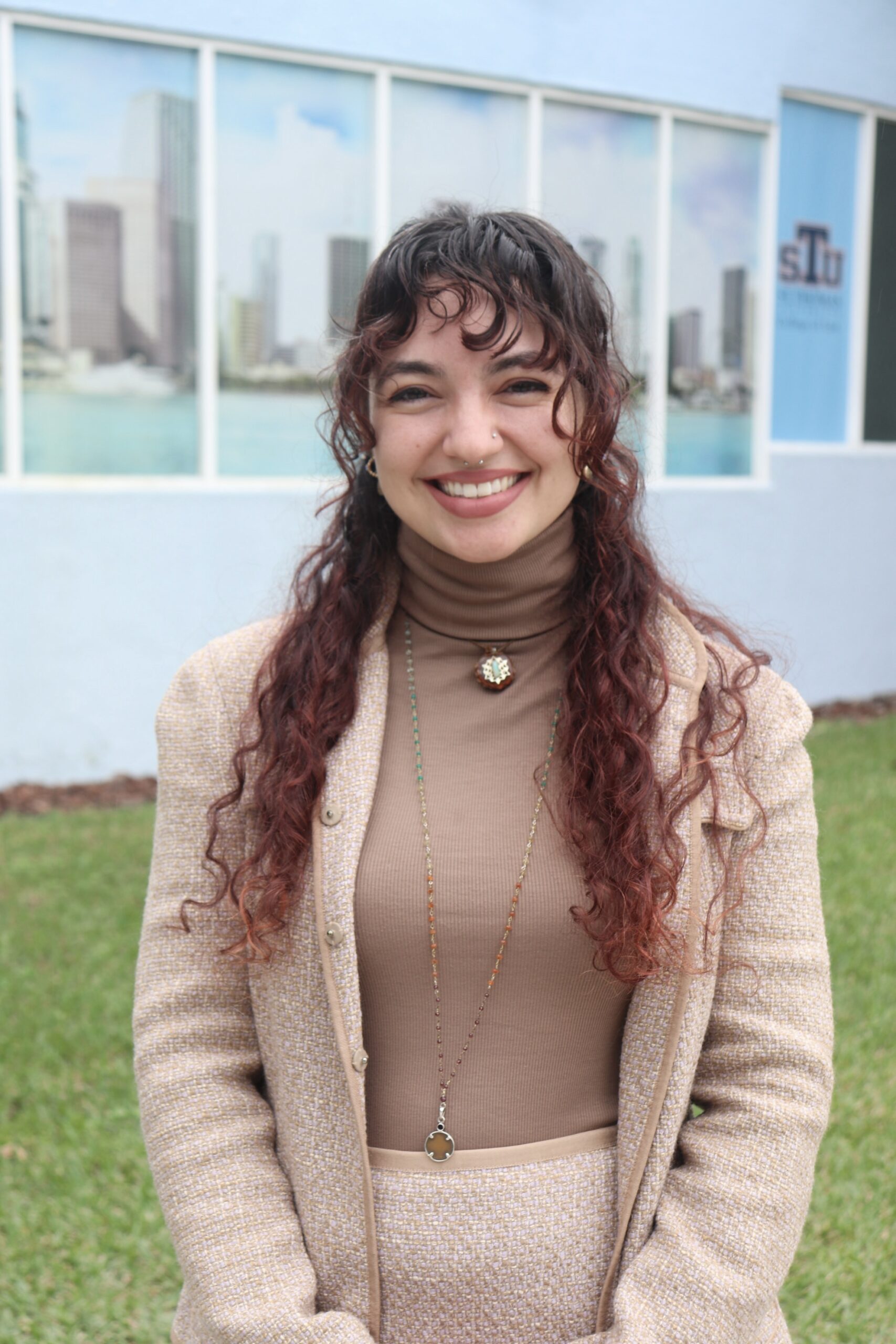 Elizabeth Ruiz